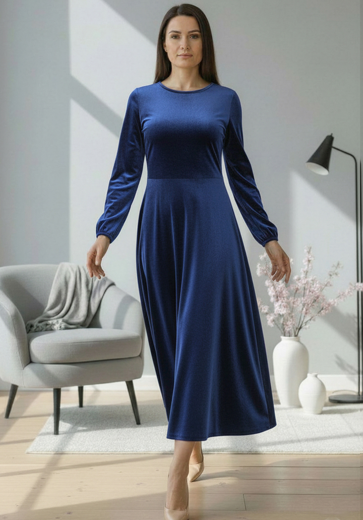 Uzun Kollu Bisiklet Yaka Midi Boy Kadife Elbise