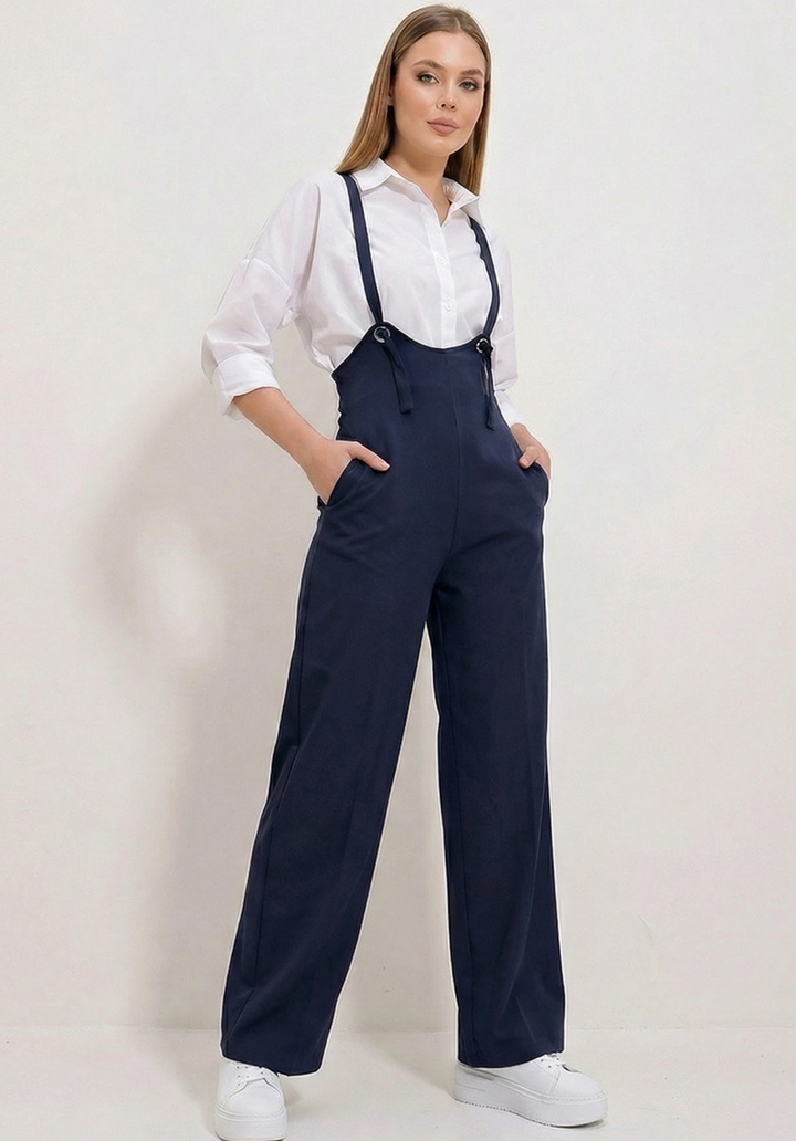 Kadın Lacivert Likralı Double Krep Cepli Askılı Salopet Tulum