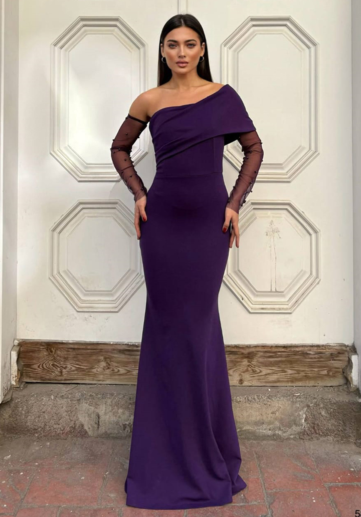 Straplez Yaka Tül Kol Aksesuarlı Krep Abiye Elbise