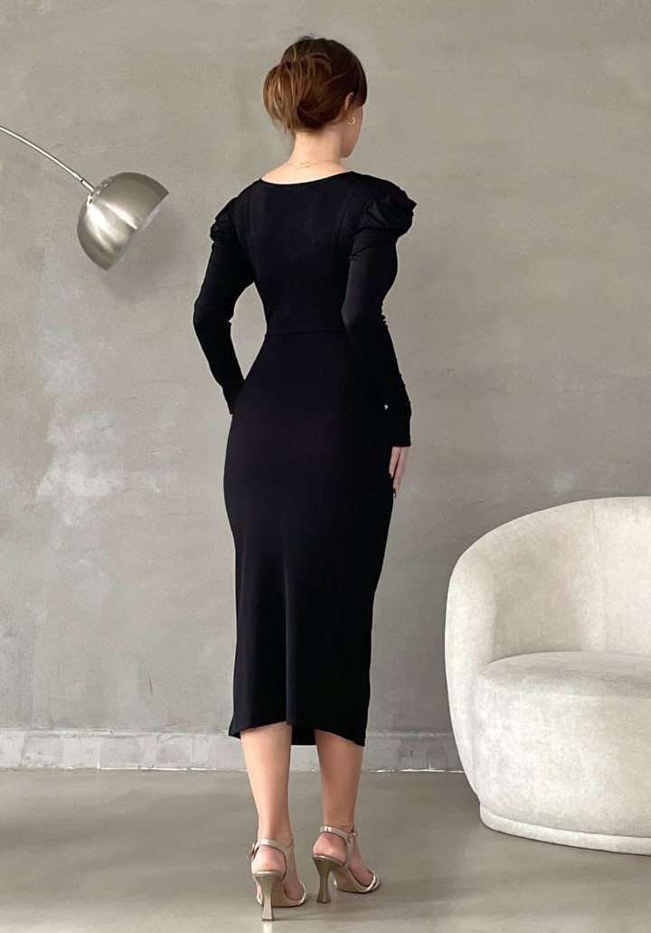 Omuz Detaylı Derin V Yaka Büzgülü Kalem Elbise - 3