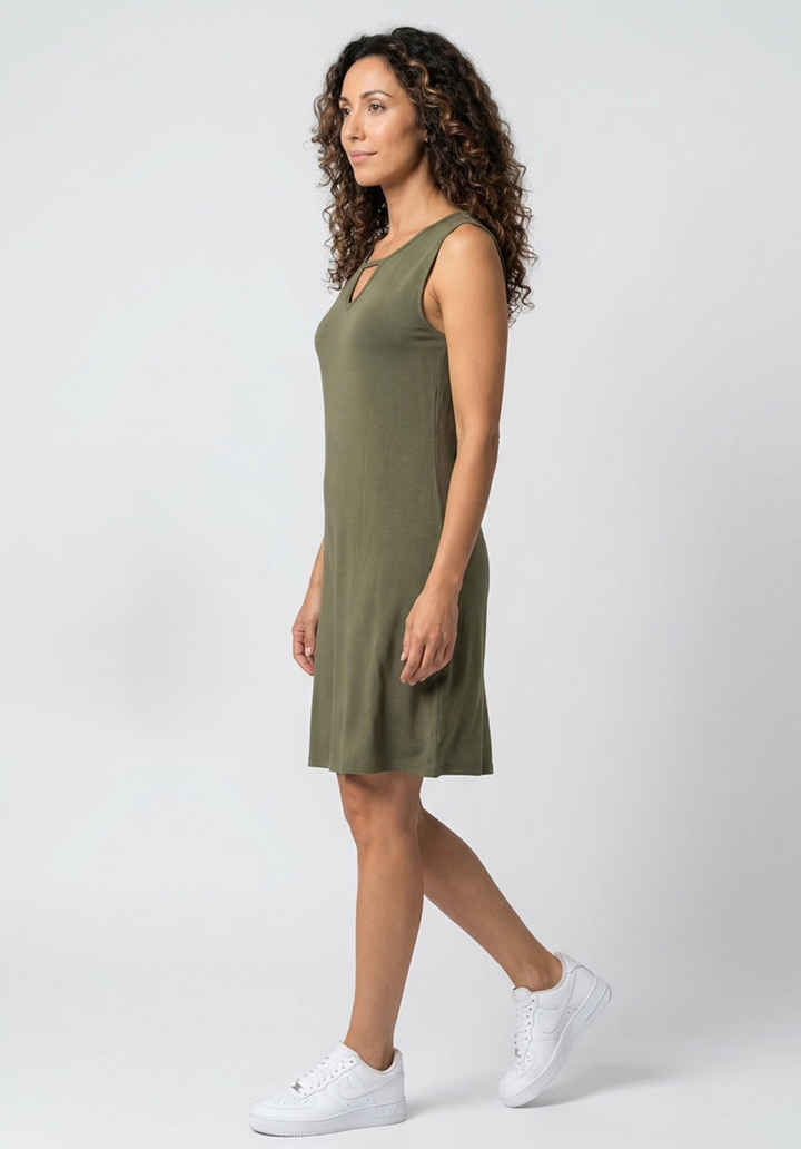 Kadın Viskon Damla Yaka Detaylı Kolsuz Rahat Kesim Günlük Elbise - 3