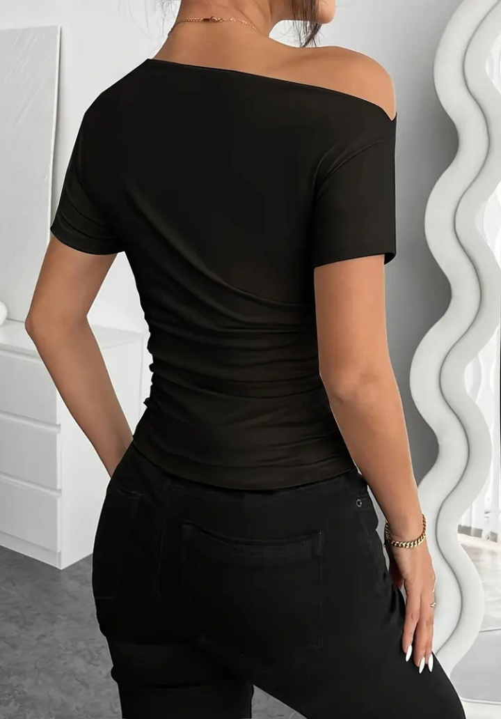 Kadın Kısa Kollu Tek Omuzu Açık Büzgülü Viskon Bluz - 4