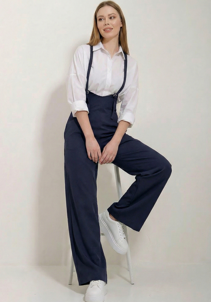 Kadın Lacivert Likralı Double Krep Cepli Askılı Salopet Tulum - 4